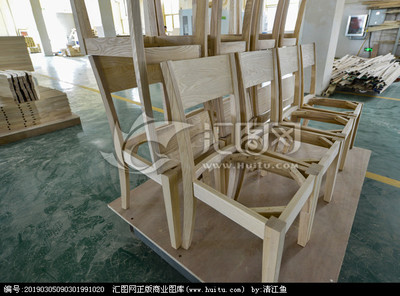 匠心独运 探索木椅与木质家具的制造艺术