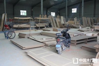 聚焦产业创新与绿色发展 中国门业专刊韩汉泉主编一行参观西安迦美源木业